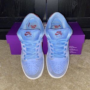Nike SB Dunk Low Phillies 2022